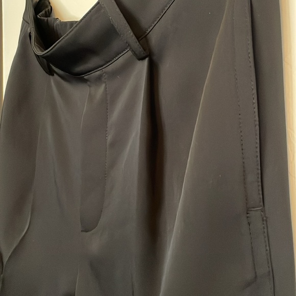 Vince Tapered Black Pull On Pant - Retail $325 Black Size Large - Picture 6 of 8